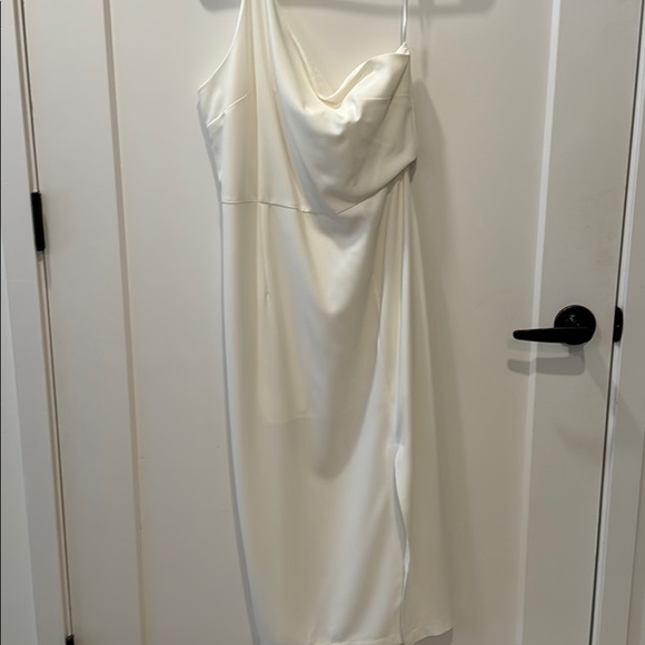 Perfect condition worn once! - Picture 1 of 5